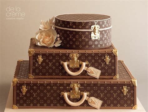 louis vuitton suitcase cake|louis vuitton wardrobe trunk.